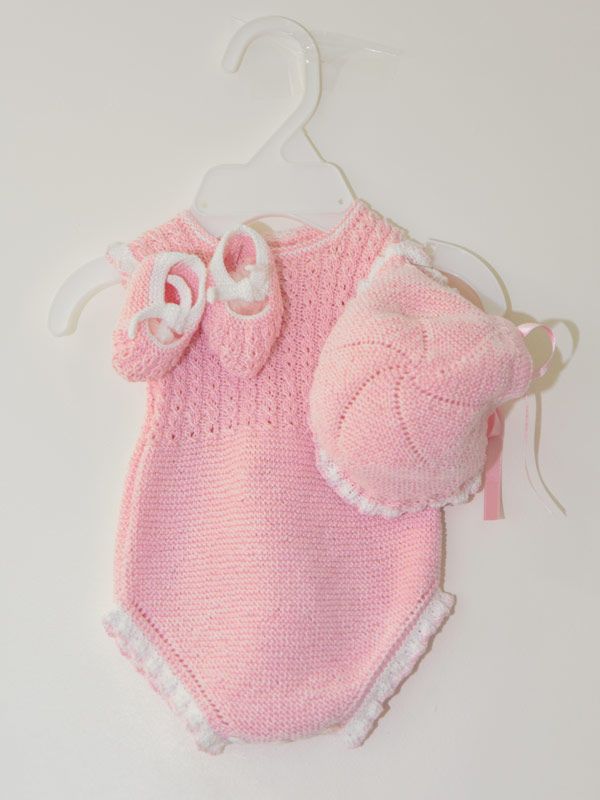 Ropa tejida para bebés en Castellón